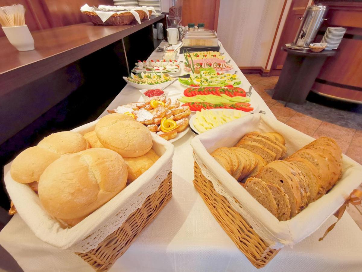 Aparthotel Mikolajki Екстер'єр фото